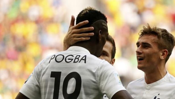 Paul Pogba brachte Frankreich mit seinem ersten Treffer bei der WM auf die Siegerstraße.
