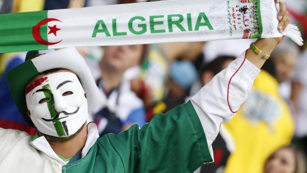 Die algerischen Fans waren vor dem Duell mit Deutschland guter Dinge.