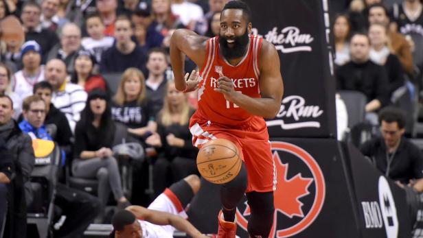 James Harden war der alles überragende Mann in Toronto.