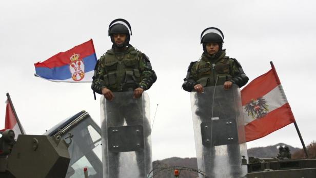 Kosovoeinsatz: Alarm in heimischen Kasernen