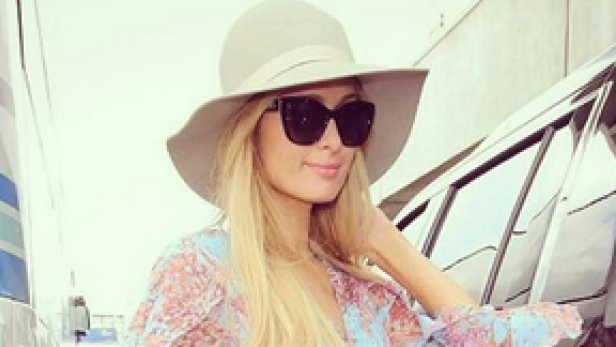 Paris Hilton: Liebesurlaub mit neuem Lover