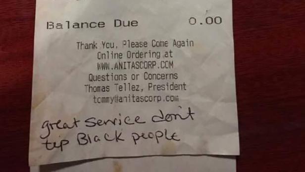 Rassistischer Kommentar statt Trinkgeld für Kellnerin