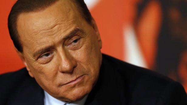 Silvio Berlusconi ist seit 1986 Besitzer von Milan. Nun scheint seine Ära zu Ende zu gehen.