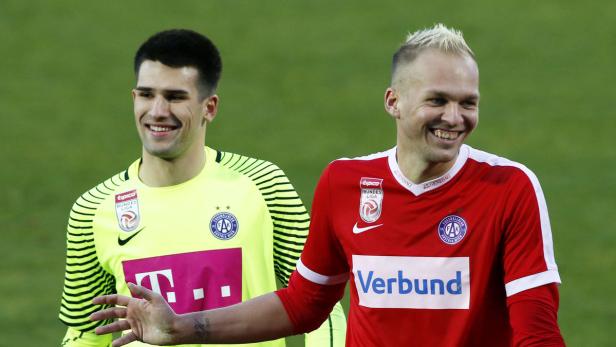 Vor kurzem noch auf dem Fußballplatz, jetzt gemeinsam beim Bundesheer: Hadzikic und Hlozhauser.