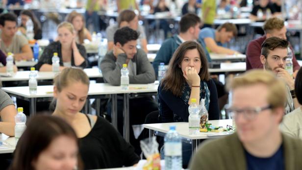 Kein leichtes Los für angehende ÄrztInnen