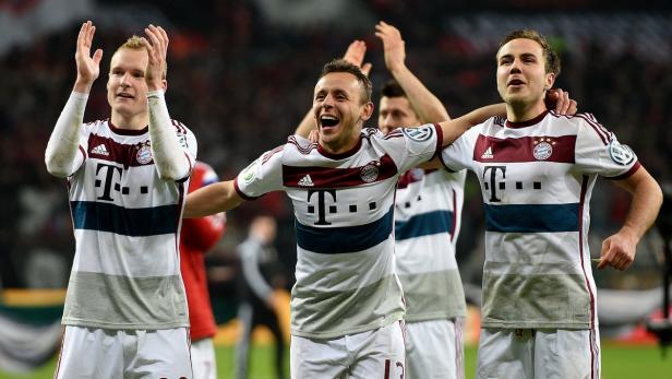Bayer Leverkusen - Bayern München Nach dem knappen Sieg im Elfmeterschießen steht Bayern München nun im Halbfinale.