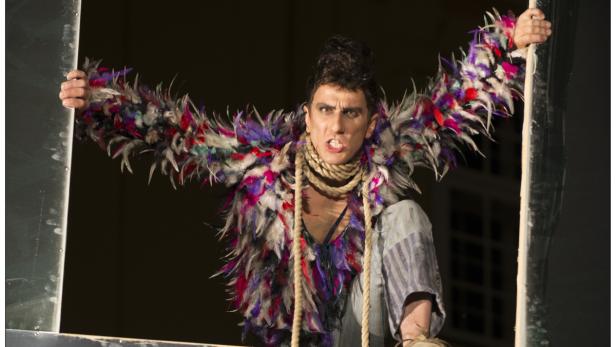 Mit lockerem Schmäh: Martin Achrainer als Papageno