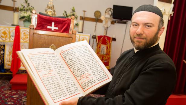 Der syrisch-orthodoxe Pfarrer Toma Alexi Kassibrahim
