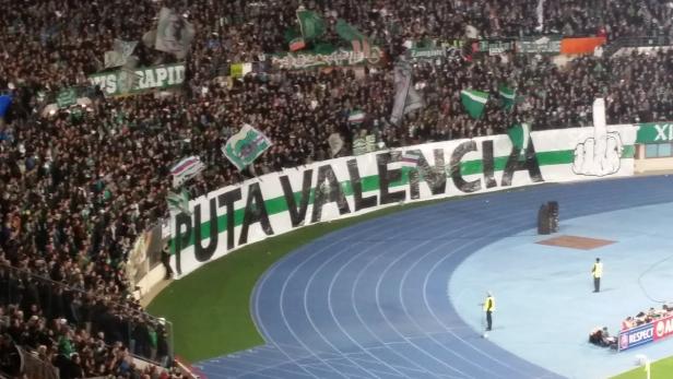 Fan-Transparent mit Folgen: Die Valencia-Beschimpfung wird Rapid viel kosten