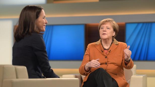Angela Merkel gab sich bei Anne Will ebenso unnachgiebig wie vor vier Monaten