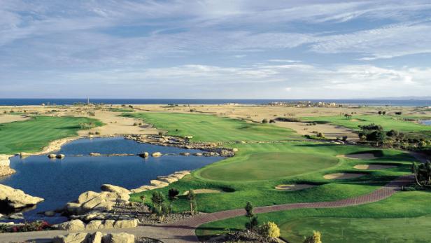 Ägypten - Résidence des Cascades: Exklusives Resort für anspruchsvolle Gäste und Golfer mit großem Thalasso-Spa-Center. Etwa 45 Minuten von Hurghada entfernt an der Soma Bay Bucht gelegen, mit eigenem Strandabschnitt.