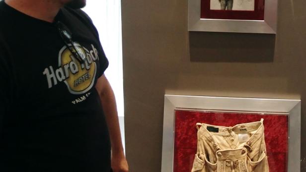 Die Lederhose von Andreas Gabalier ist eines der VIP-Accessoires, das im Wiener Hard Rock Cafe zu bewundern sein wird.