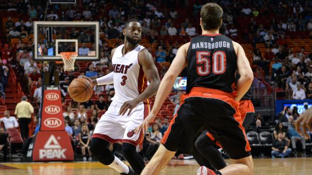 Dwyane Wade spielt Basketball für die Miami Heat.