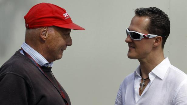 Niki Lauda und Michael Schumacher im Gespräch.