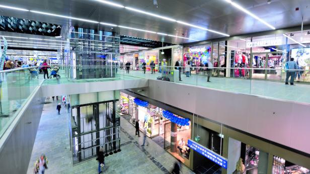 Geschäfte im Wiener Hauptbahnhof. Standorte mit U-Bahnanschluss sind gefragt