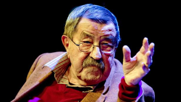 „Ein Bürger aus dem Bilderbuch, stolz und eigensinnig“ sei Günter Grass gewesen, schrieb die &quot;Welt&quot;