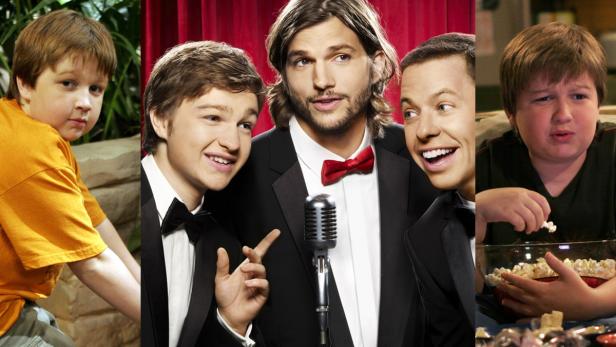 Collage der Darsteller aus der Fernsehserie „Two and a Half Men“ in verschiedenen Altersstufen.