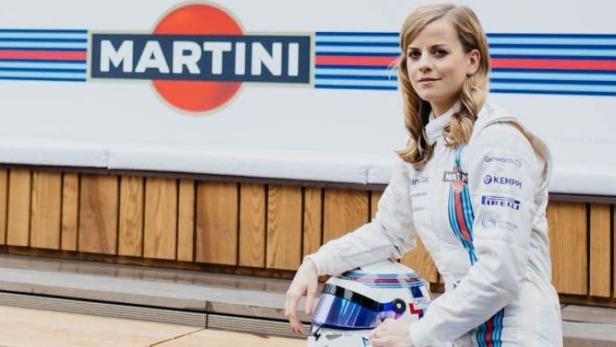 Susie Wolff sagt: &quot;Der Motorsport ist sehr schwierig. Es gibt nur 22 Plätze in der Formel 1 – jeder kämpft für einen Platz.&quot;