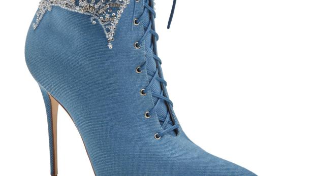 Rihanna x Manolo Blahnik