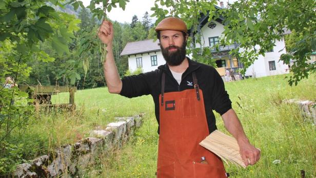 Begab sich am Samstag im Wald rund um das kaiserliche Jagdhaus am Vorderen Langbathsee auf Nahrungssuche: Jodok Dietrich.