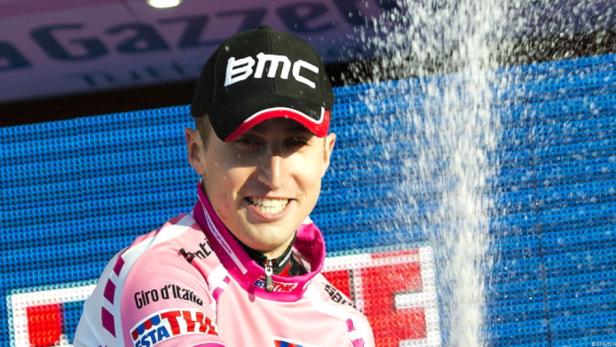 Taylor Phinney erster Träger des Rosa Trikots