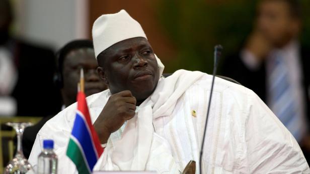 Yahya Jammeh kündigte seinen Rücktritt an.