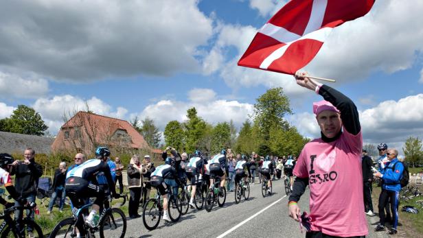 Cavendish stürzt, Goss holt Giro-Etappe