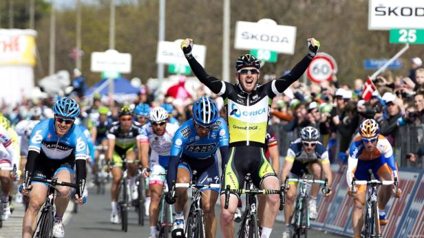 Cavendish gestürzt, Goss gewann Giro-Etappe