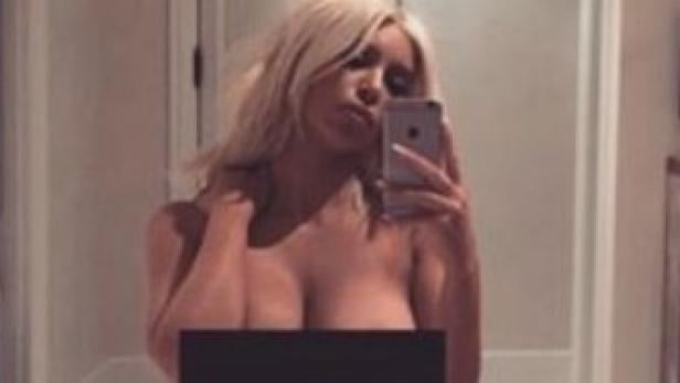 Kardashian: Twitter-Streit wegen Nackt-Selfie eskaliert