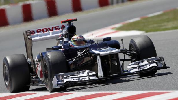 Maldonado startet aus der Pole Position