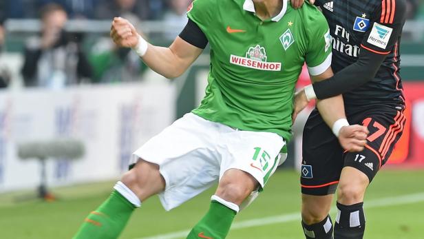 Sebastian Prödl konnte mit Werder Bremen 1:0 im Nordderby gegen den HSV gewinnen. Damit stoßen die Werderaner den Rivalen noch tiefer in die Krise. Prödl spielte als Linksverteidiger durch und hatte die meisten Ballkontakte der Partie. kicker-Note: 3.