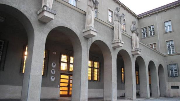 "Staatsverweigerer" am Montag in Krems vor Gericht