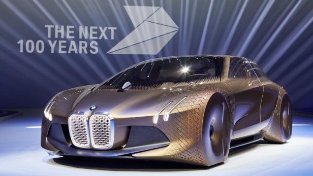 BMW Vision Next 100