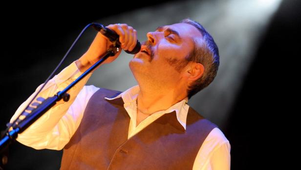 Stuar A. Staples, der Frontmann der Tindersticks, war in Bestform