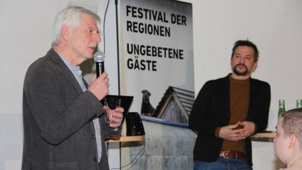 Künstlerischer Leiter Gottfried Hattinger wählte Wachhund als Festivalsymbol