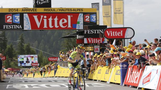 FRANCE CYCLING TOUR DE FRANCE 2014 Rafal Majka war als Erster oben.