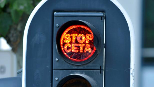 Volksbegehren soll CETA stoppen.
