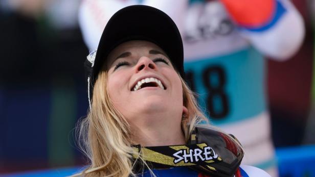 Switzerland&#039;s Lara Gut reacts in the finish area after she competed during FIS Alpine Skiing World Cup Women&#039;s Alpine combined event on March 13, 2016 in Lenzerheide. / AFP PHOTO / FABRICE COFFRINI