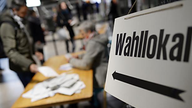 Landtagswahlen: Deutsche stürmen die Wahllokale