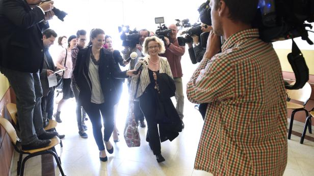 Ex-Justizministerin Claudia Bandion-Ortner am Weg zurück auf die Richterbank.