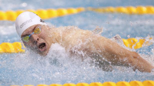Jukic schwimmt um Medaille