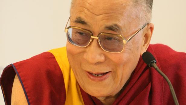 Dalai Lama: "Wahrheit ist stärker als Waffen"