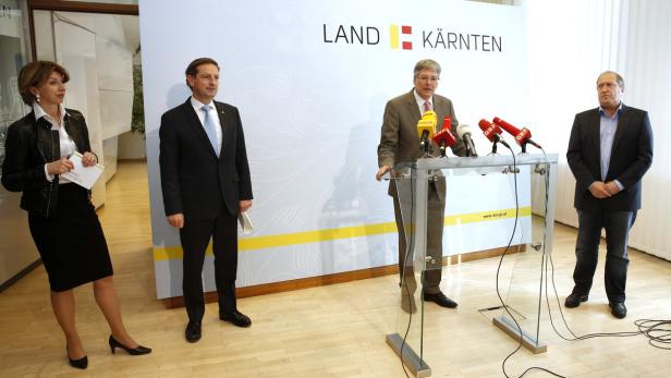 Kärntner LH Peter Kaiser (SPÖ) bei einer Pressekonferenz zum Thema Heta