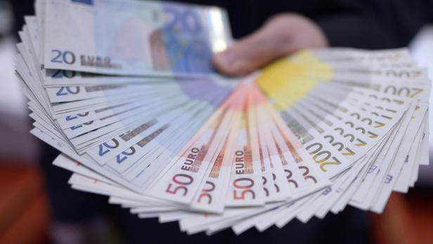 Falsche Euro-Noten (Symbolbild)