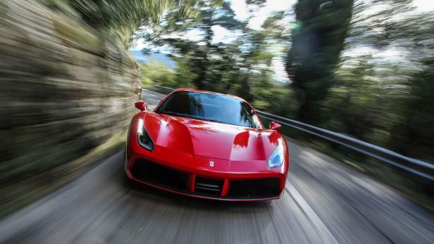 Ferrari fährt weiter auf der Überholspur