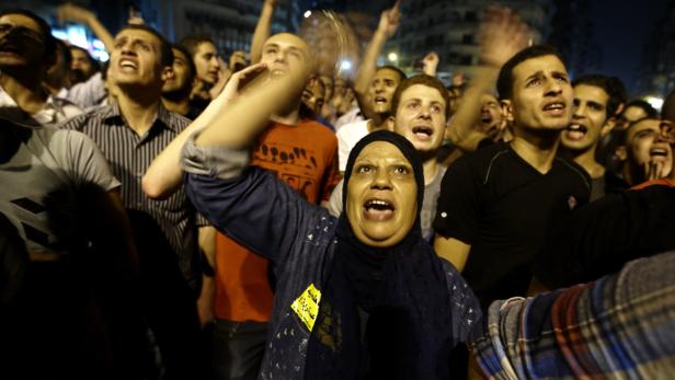 dapdThe revolutionary youth of Egypt return to Tahrir Square to protest the outcome of the Egyptian presidential election, Cairo, Egypt, Monday May 28, 2012. The runoff vote for Egypts next president will pit the Muslim Brotherhoods candidate against the Ägypten: Wieder Proteste auf Tahrir-Platz