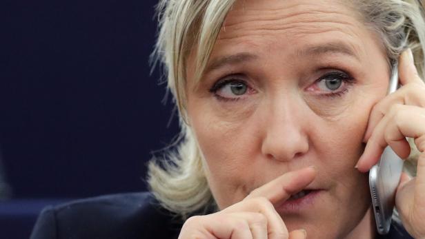 Marine Le Pen und ihre Russland-Connection