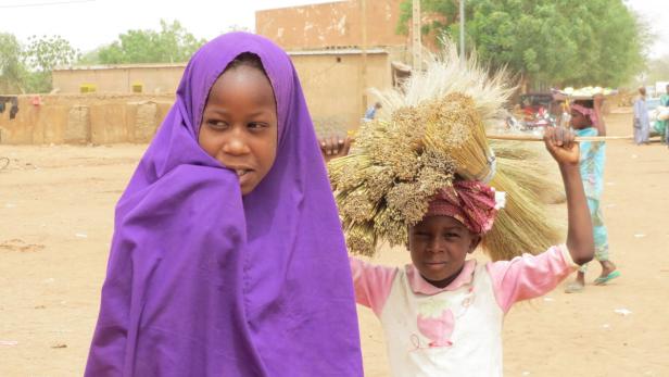 Eines von sechs Kindern stirbt im Niger vor dem fünften Lebensjahr.