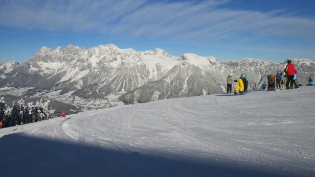 Wintersportler war auf der FIS-Abfahrt gelegen. Bild: Planai.