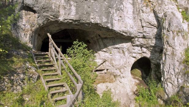 In dieser Höhle gingen Denisova-Menschen vor 40.000 Jahren aus und ein.